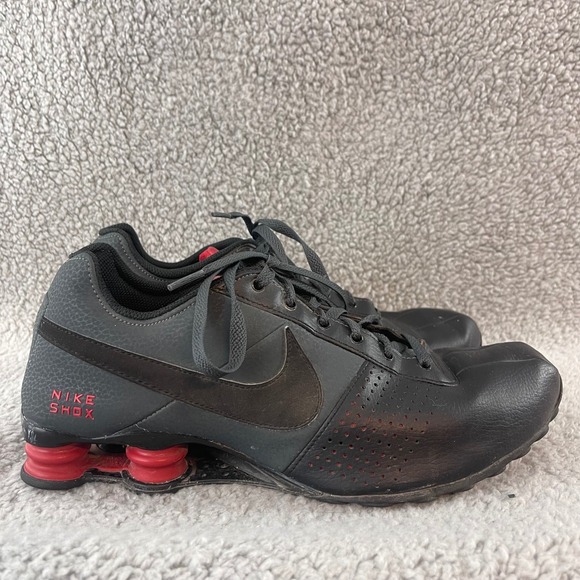 Nike Shox Deliver Mens Size 10.5 Black Red Suede Athletic Shoes 317547-026